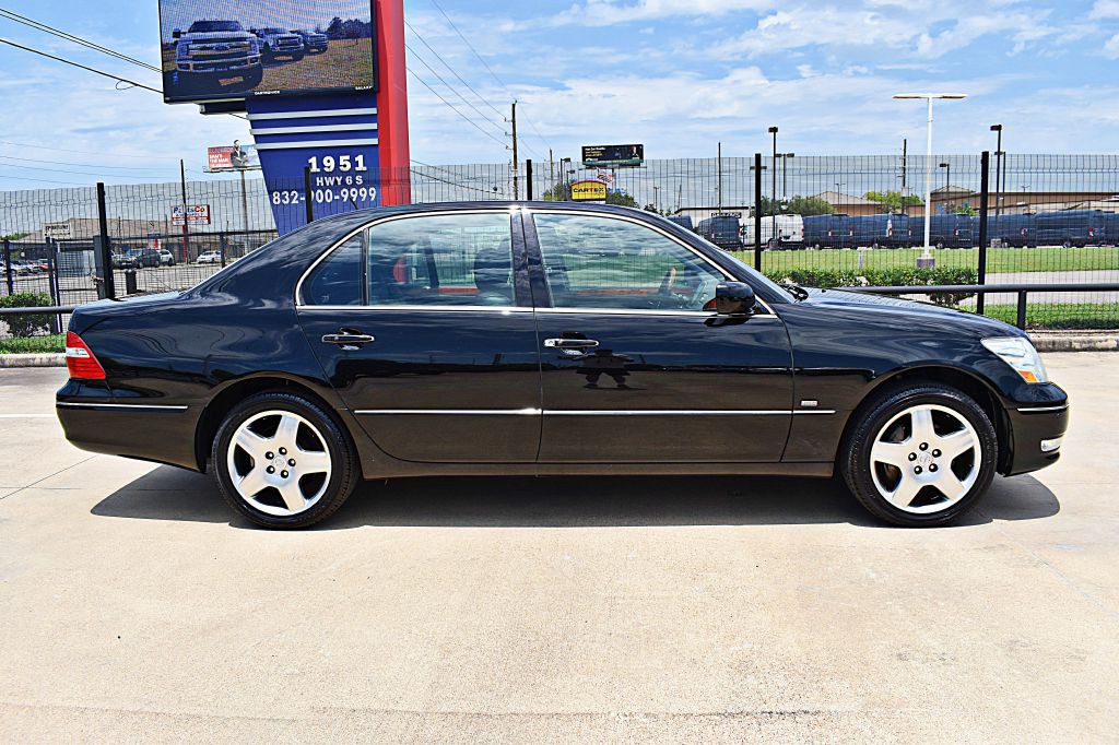 2005 Lexus LS Image 4
