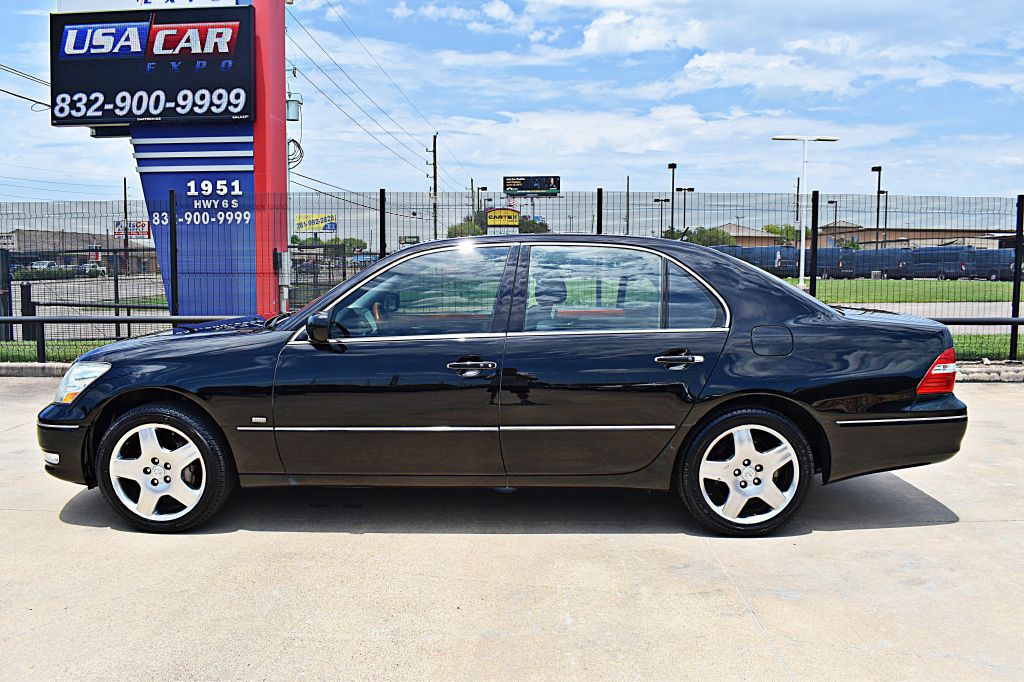 2005 Lexus LS Image 10