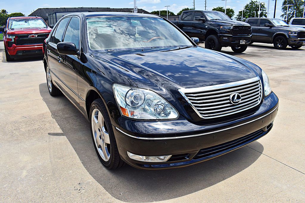 2005 Lexus LS Image 15