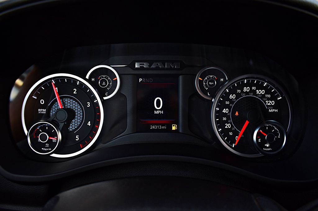 2025 RAM 2500 Image 42