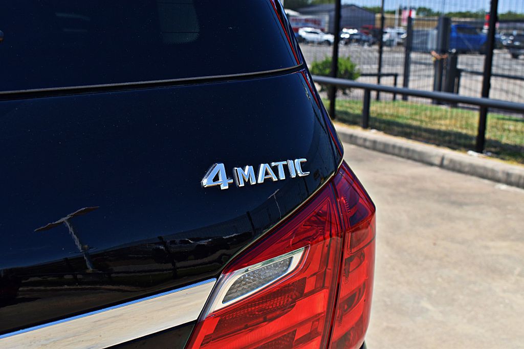 2016 Mercedes-Benz GL-Class Image 51