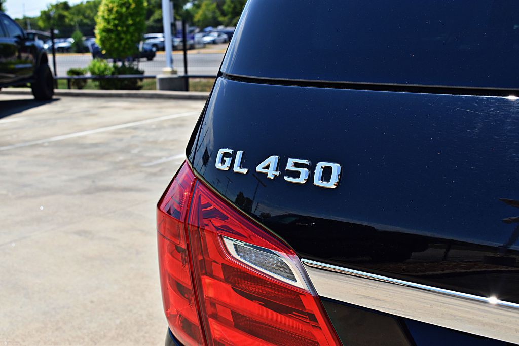 2016 Mercedes-Benz GL-Class Image 52