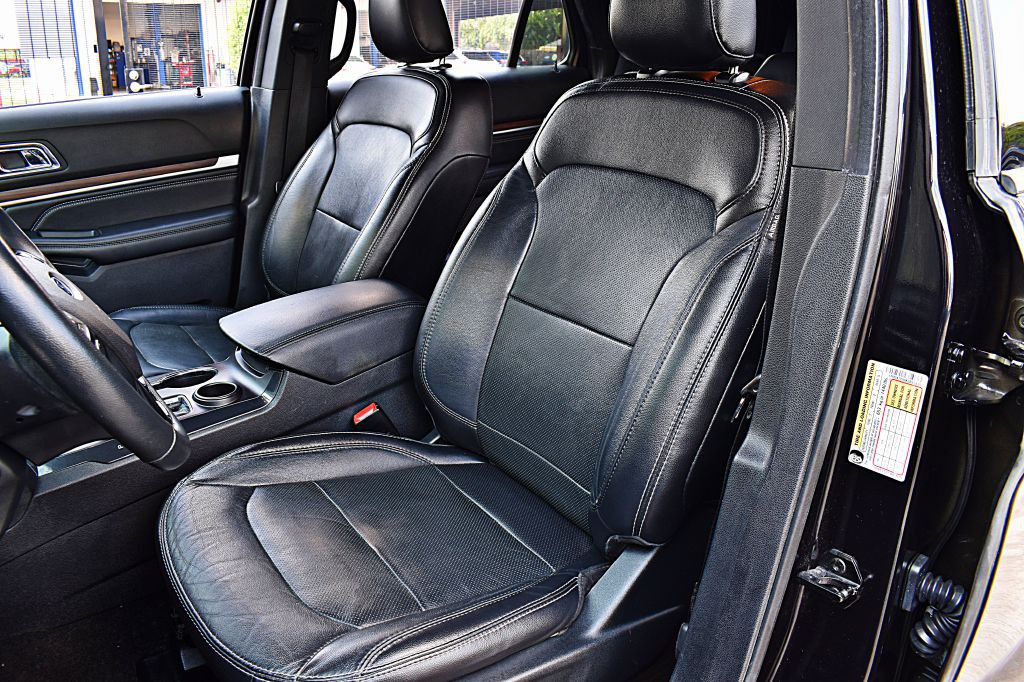 2019 Ford Explorer Image 16