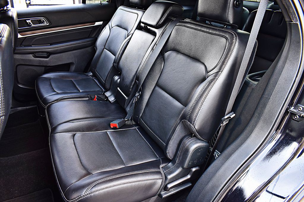2019 Ford Explorer Image 18