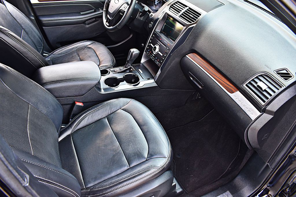 2019 Ford Explorer Image 20