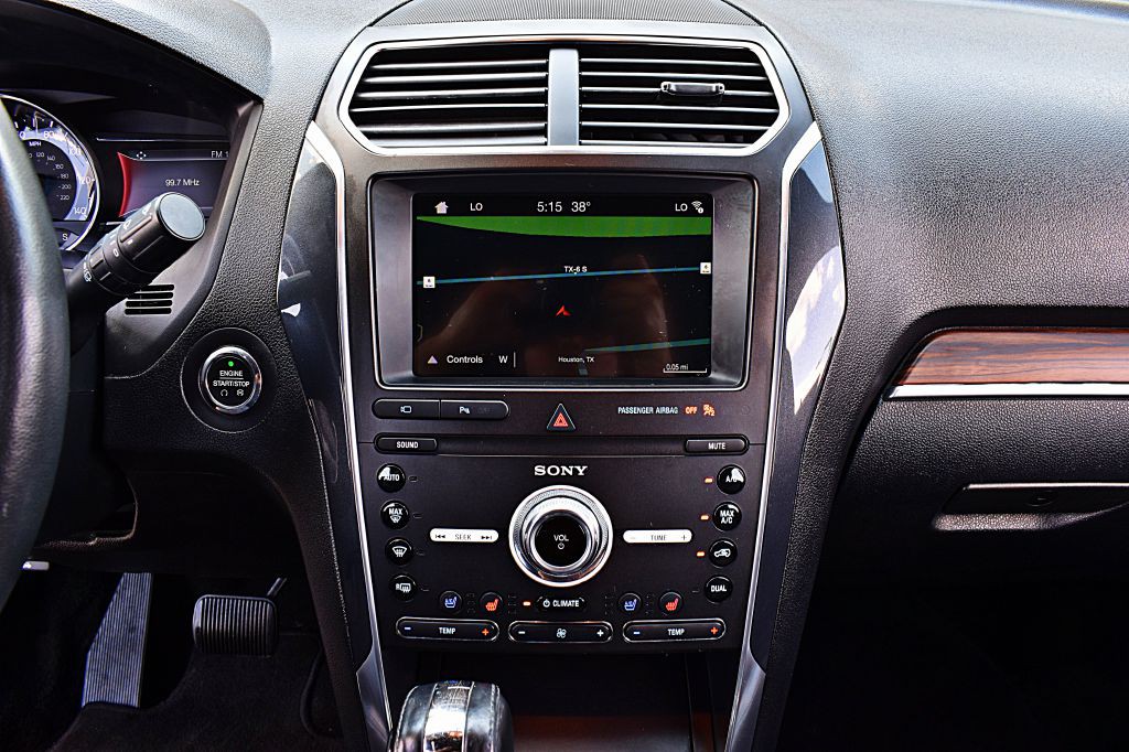 2019 Ford Explorer Image 29