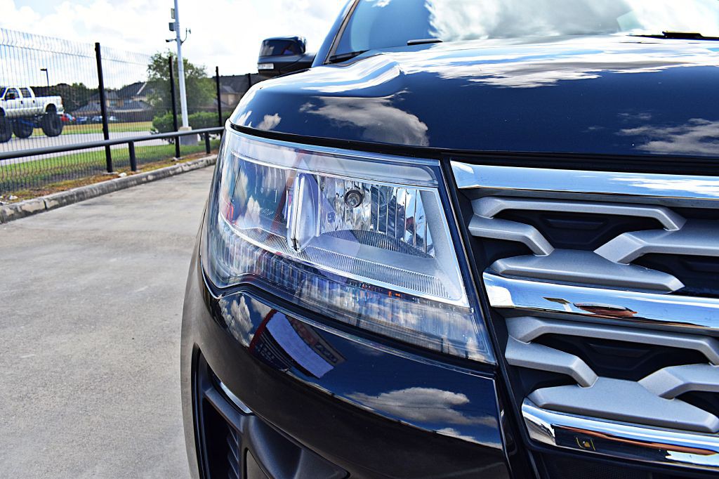 2019 Ford Explorer Image 45