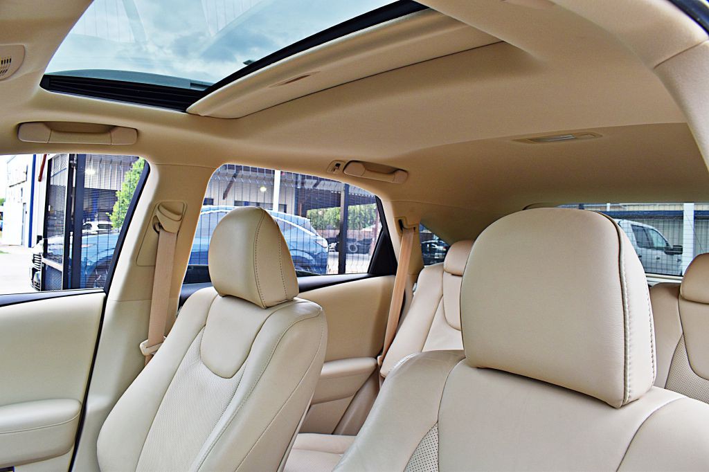 2010 Lexus RX Image 44