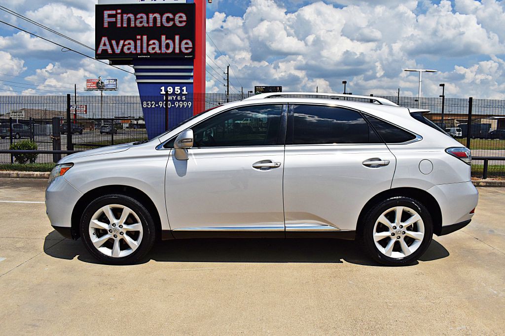 2010 Lexus RX Image 10