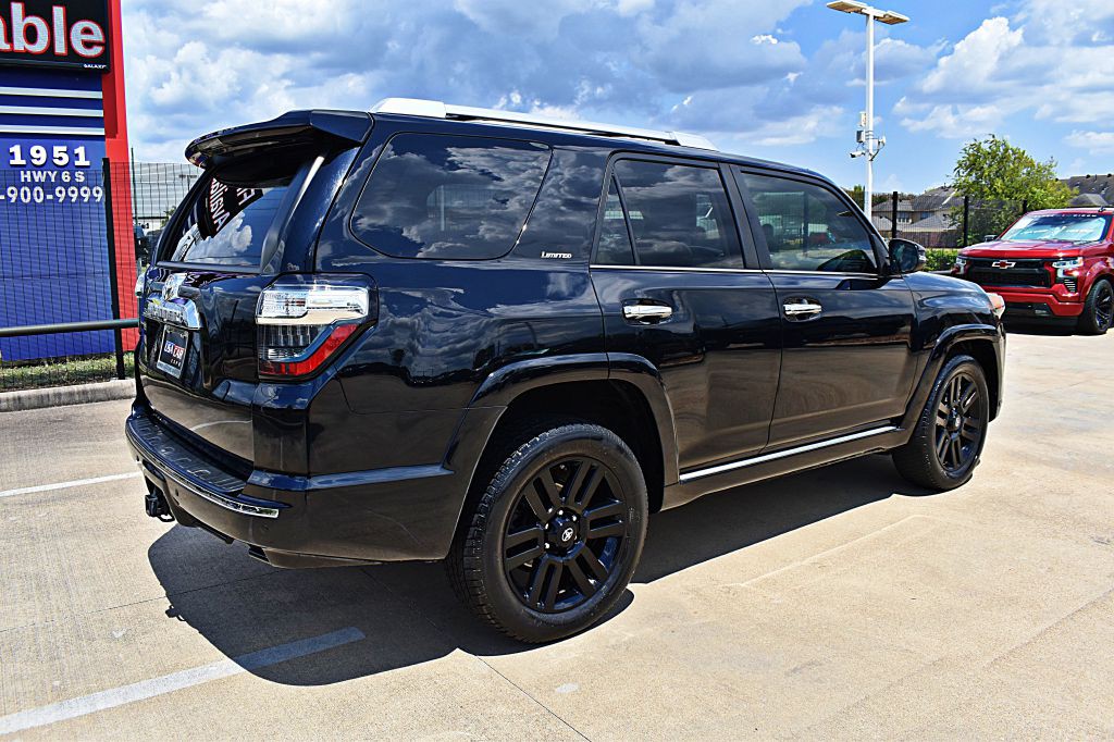 2017 Toyota 4Runner Image 5