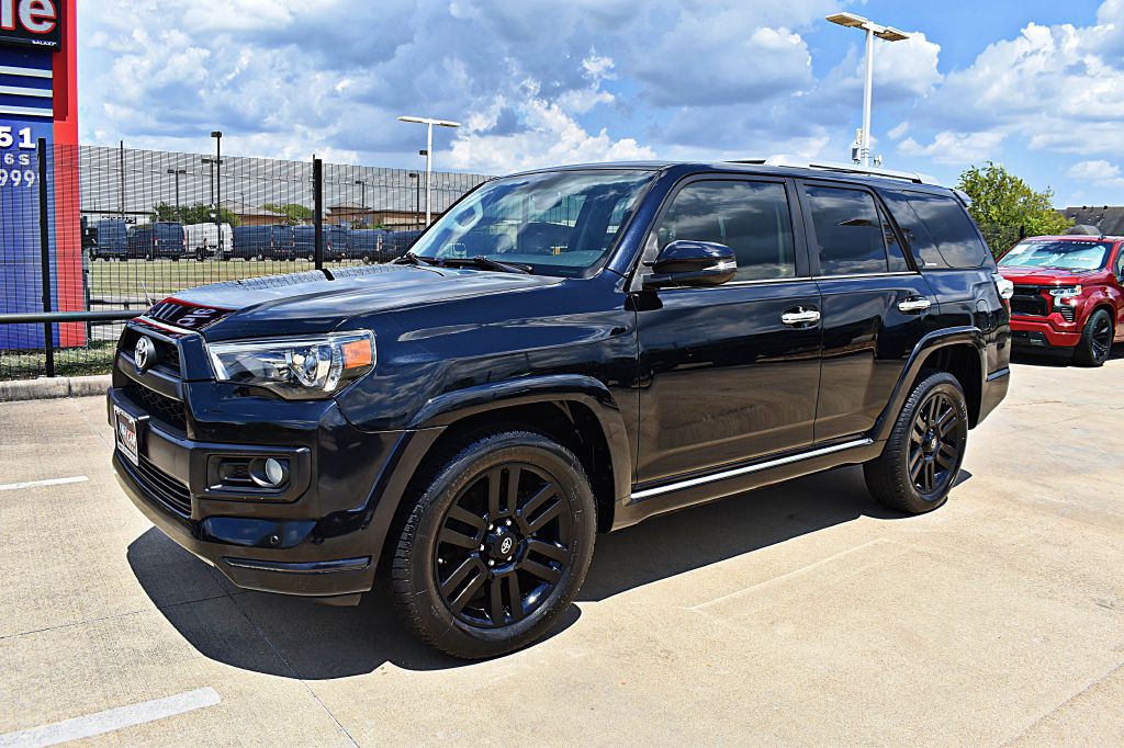 2017 Toyota 4Runner Image 11