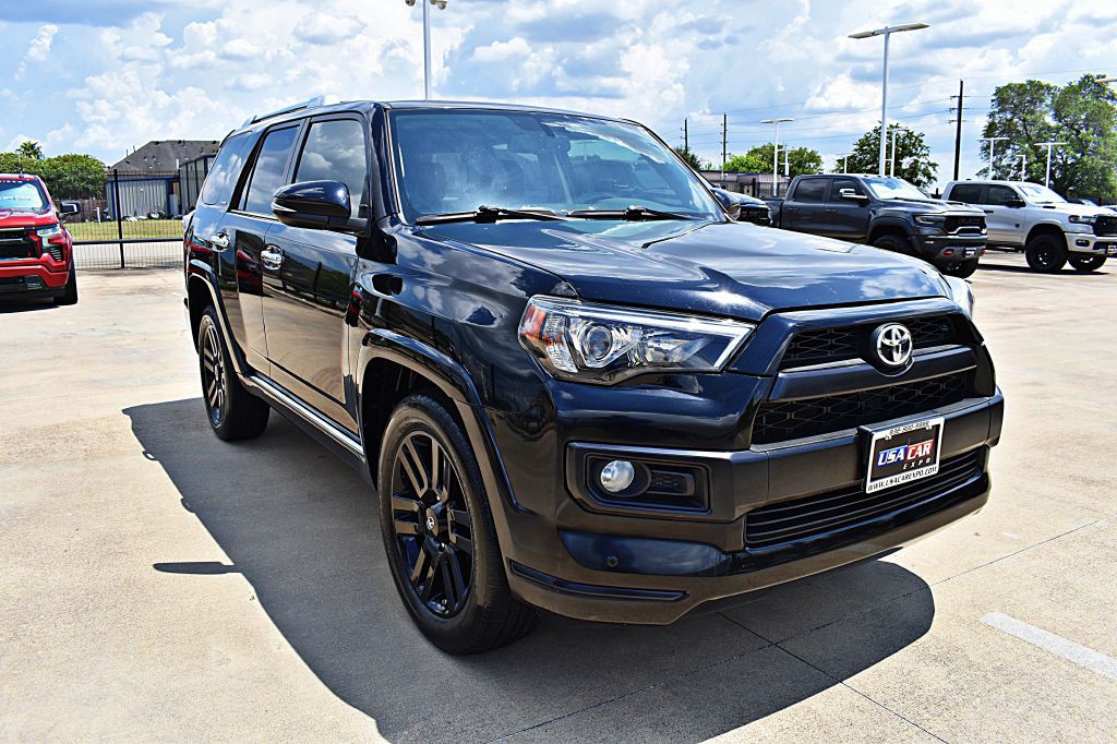 2017 Toyota 4Runner Image 14
