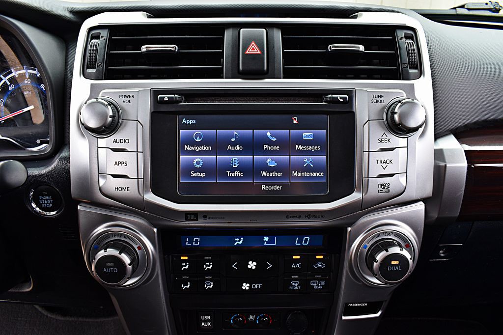 2017 Toyota 4Runner Image 29