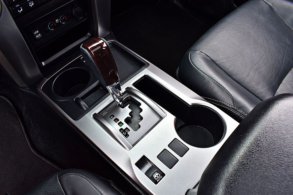 2017 Toyota 4Runner Image 34