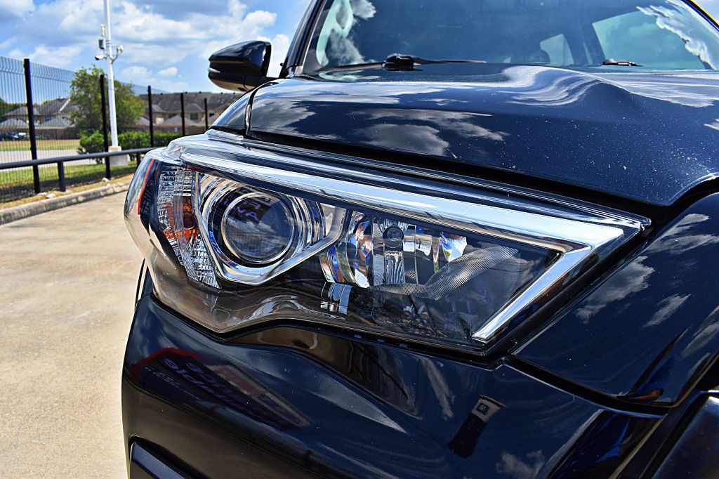 2017 Toyota 4Runner Image 45
