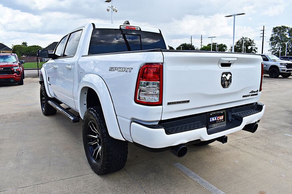 2022 RAM 1500 Image 9