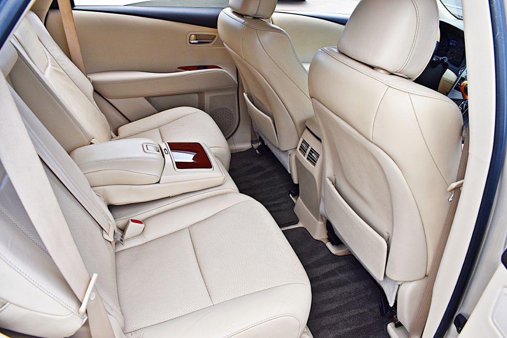 2012 Lexus RX Image 22