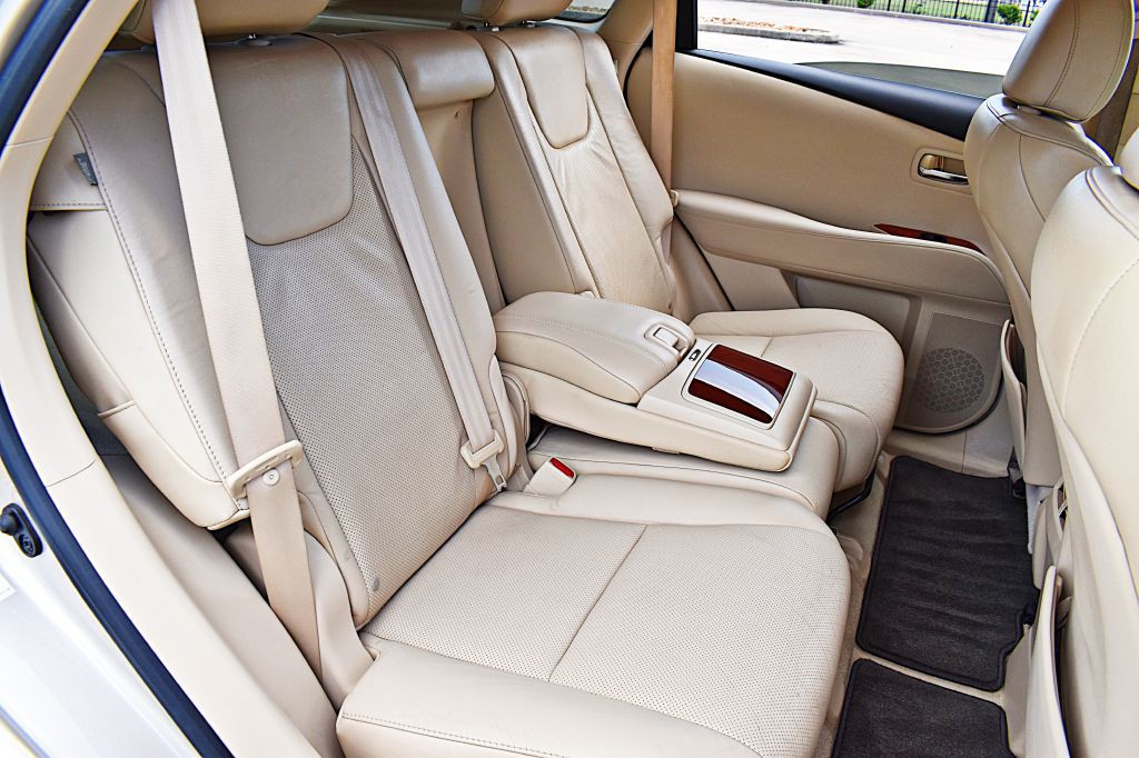 2012 Lexus RX Image 23