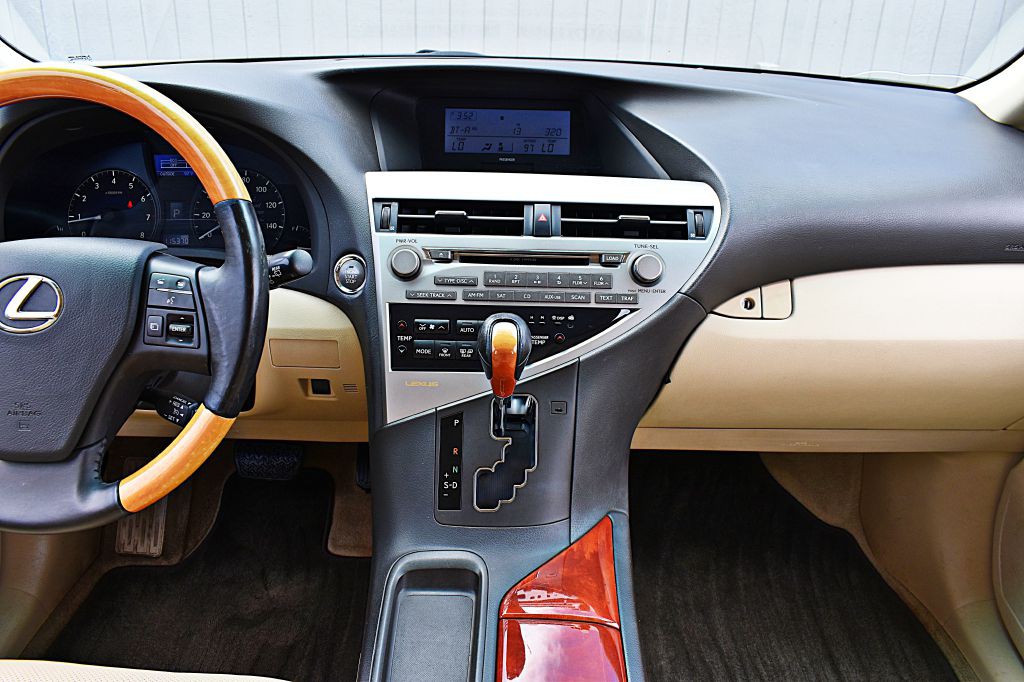 2012 Lexus RX Image 27