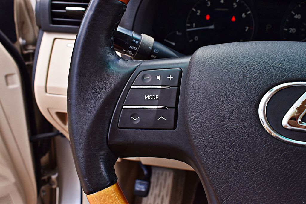 2012 Lexus RX Image 37