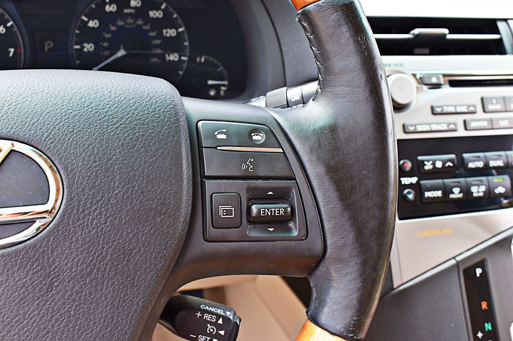 2012 Lexus RX Image 38