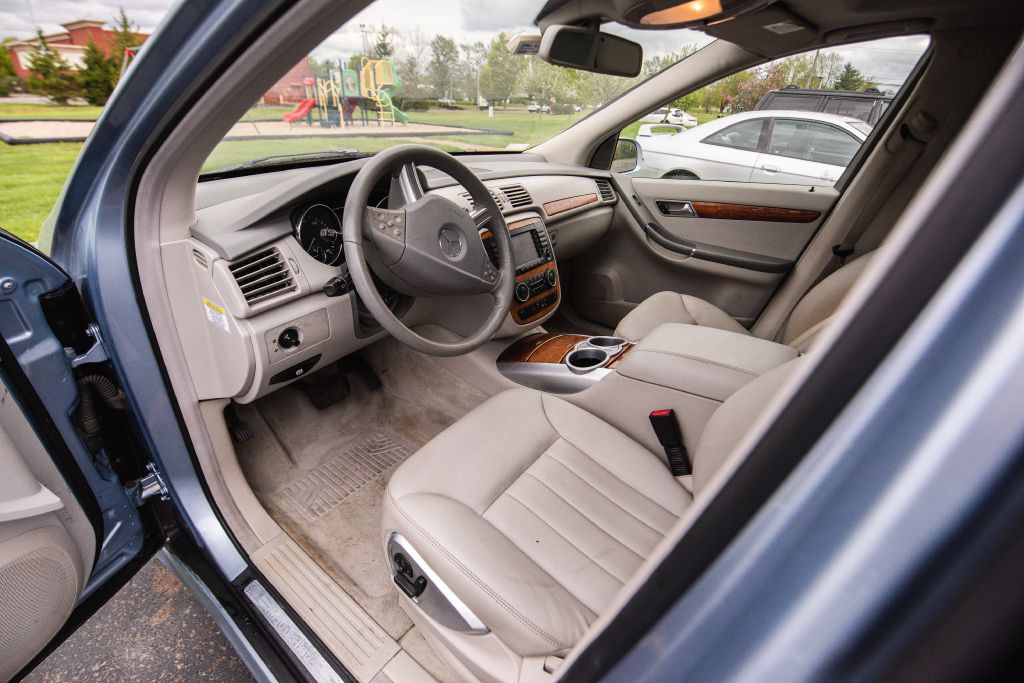 2007 Mercedes-Benz R-Class Image 10