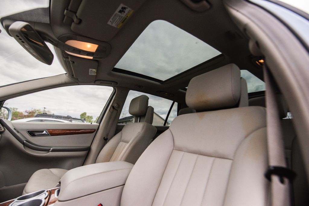 2007 Mercedes-Benz R-Class Image 11