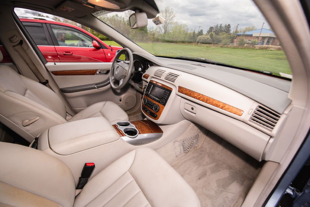 2007 Mercedes-Benz R-Class Image 16