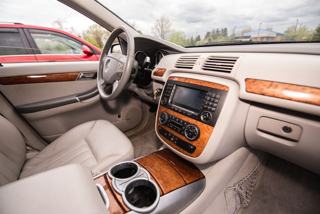 2007 Mercedes-Benz R-Class Image 18