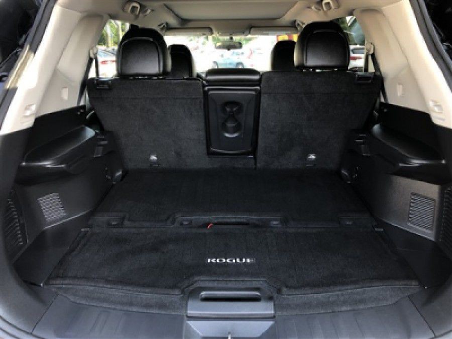 2016 Nissan Rogue Image 11
