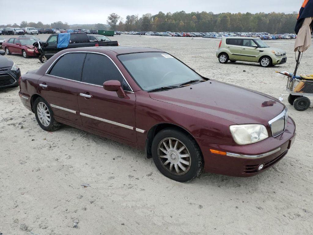 2005 Hyundai XG Image 3