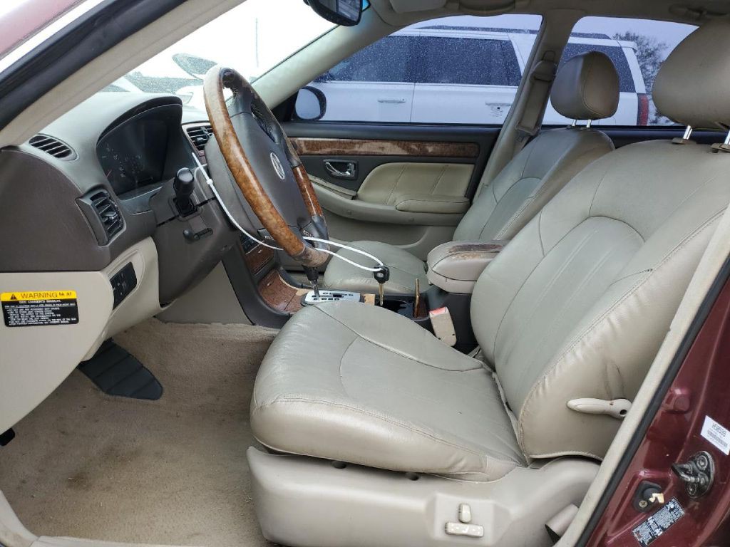 2005 Hyundai XG Image 8