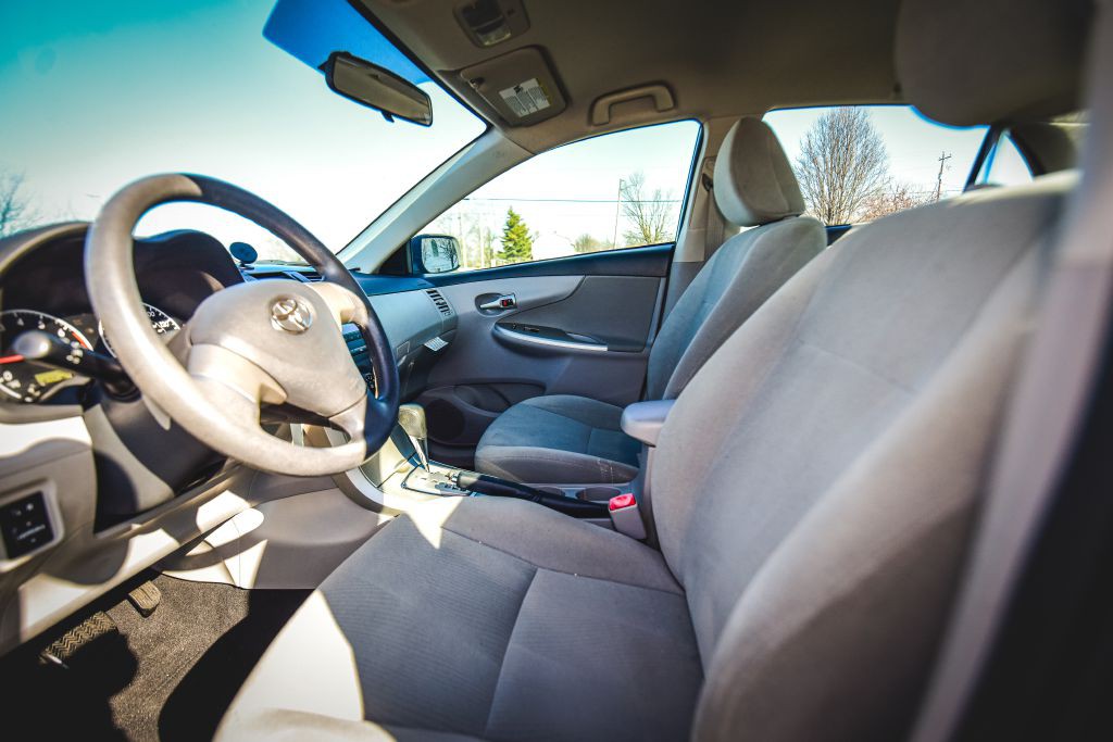 2011 Toyota Corolla Image 20