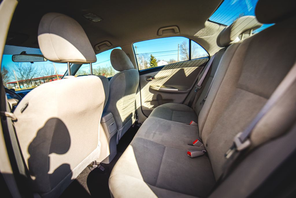 2011 Toyota Corolla Image 23