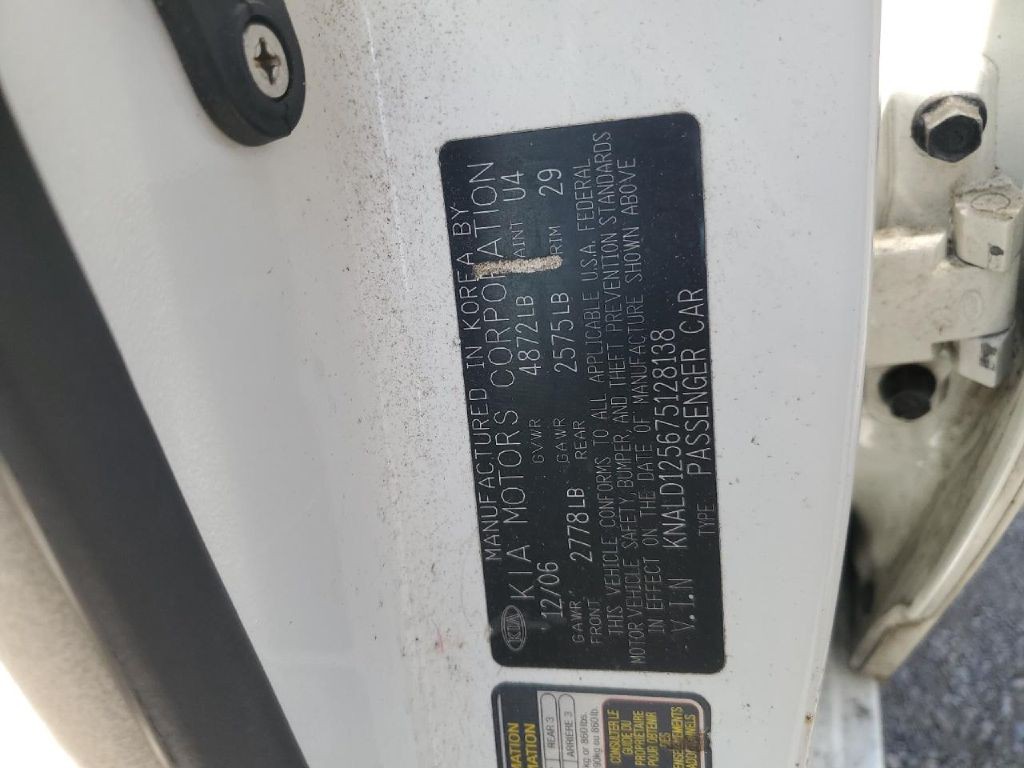 2007 Kia Amanti Image 9