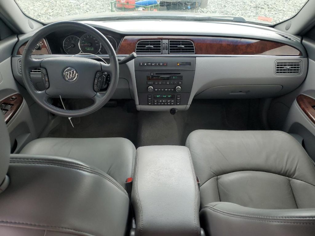 2007 Buick Lacrosse Image 6