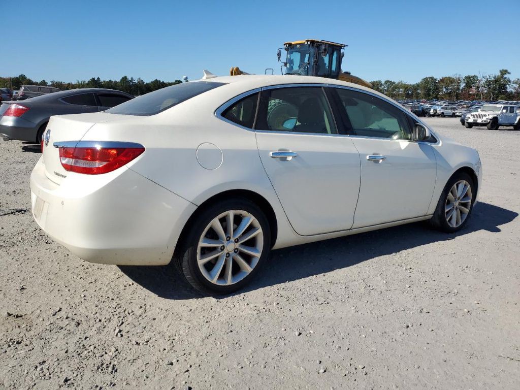 2013 Buick Verano Image 6