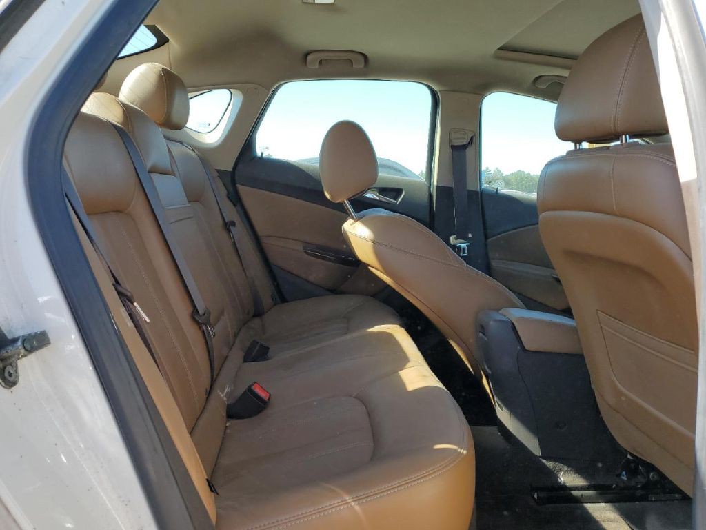 2013 Buick Verano Image 9