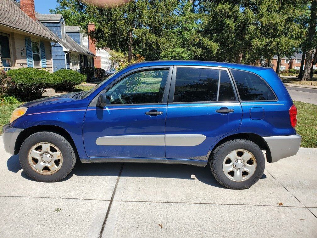 2005 Toyota Rav4 Image 2