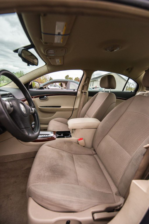 2008 Saturn Aura Image 10