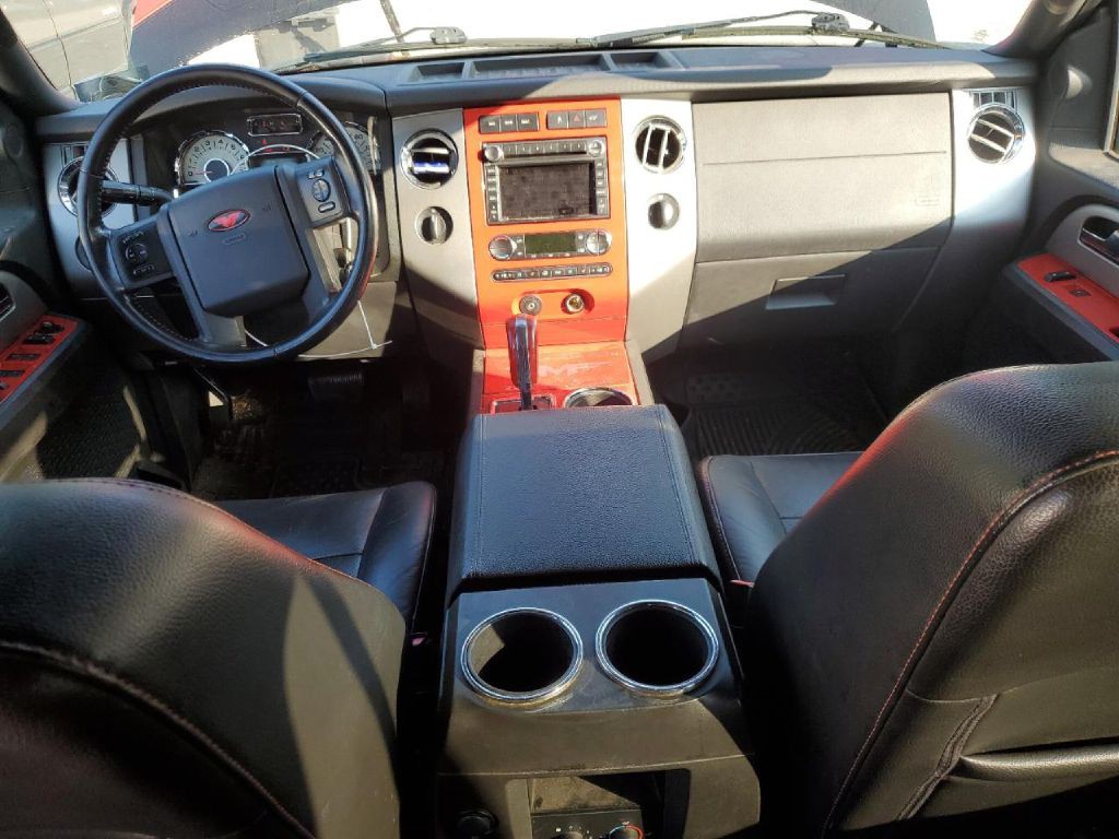 2008 Ford Expedition Image 8