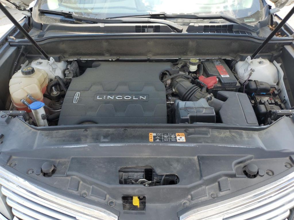 2017 Lincoln MKX Image 8