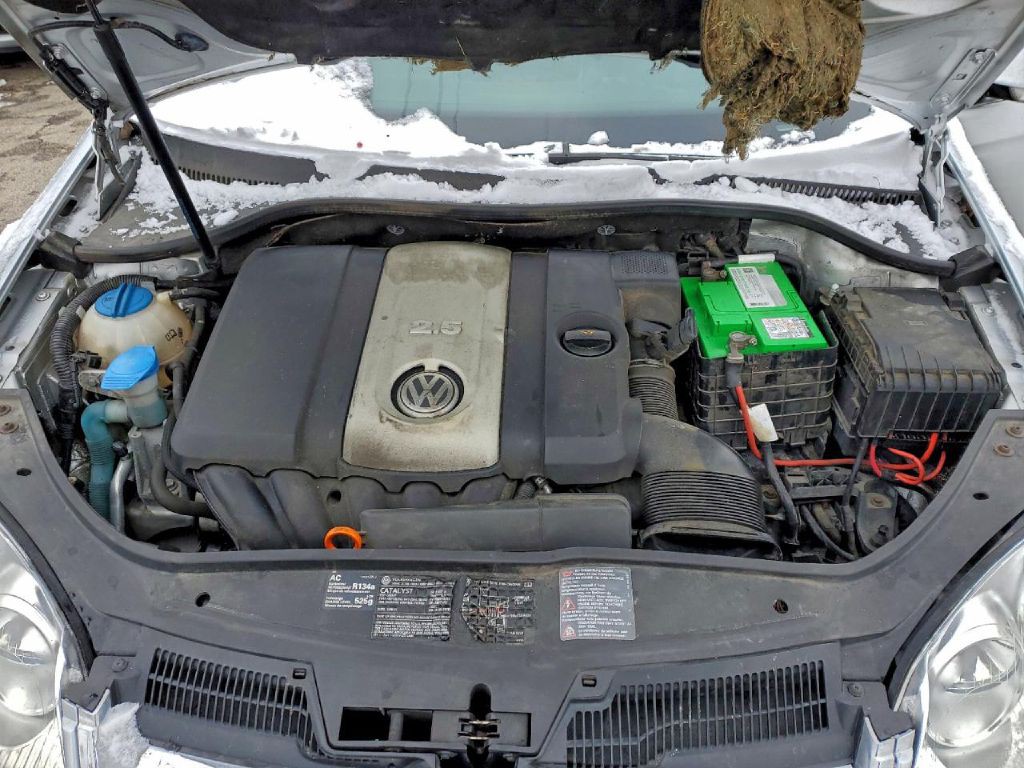 2005 Volkswagen Jetta Image 10