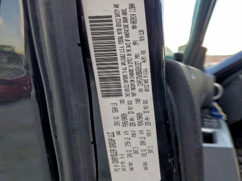 2011 Dodge Nitro Image 11