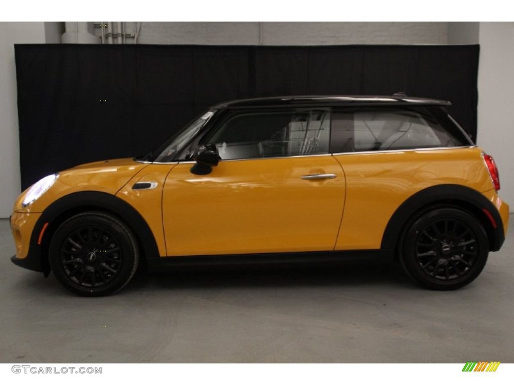 2014 MINI Cooper Image 3
