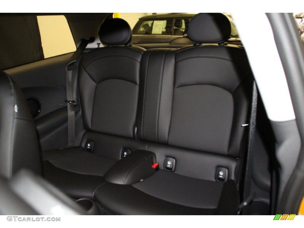 2014 MINI Cooper Image 7