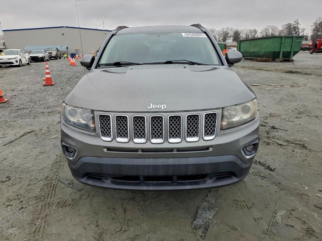 2014 Jeep Compass Image 2