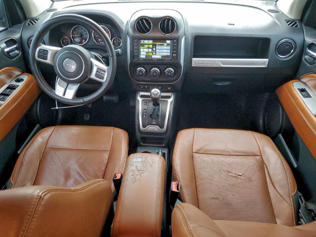 2014 Jeep Compass Image 9