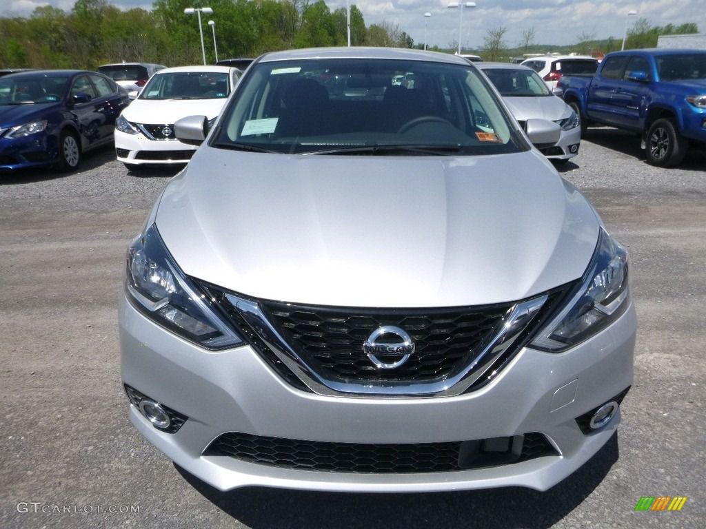 2018 Nissan Sentra Image 2