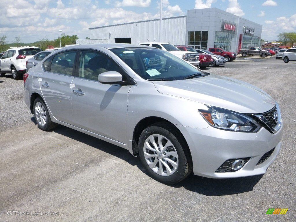 2018 Nissan Sentra Image 3